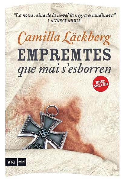 EMPREMTES QUE MAI S'ESBORREN | 9788493905590 | LÄCKBERG, CAMILLA